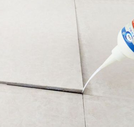 平和瓷砖空鼓维修公司分享卫生间瓷砖脱落的原因可能有以下几点